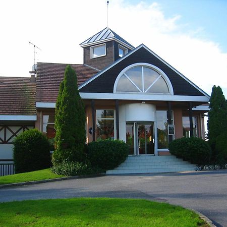 Golf Hotel De Mont Griffon Luzarches Kültér fotó