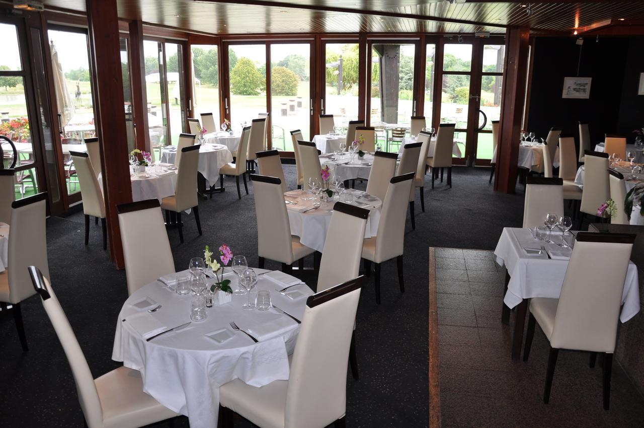 Golf Hotel De Mont Griffon Luzarches Kültér fotó